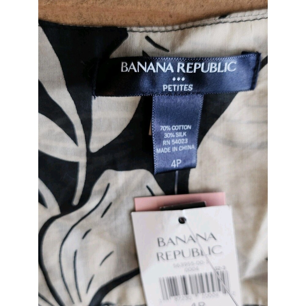 Banana Republic NWT Silk Blend Wrap Black & White Floral Dress Sz 4p MSRP $89 - Picture 10 of 12